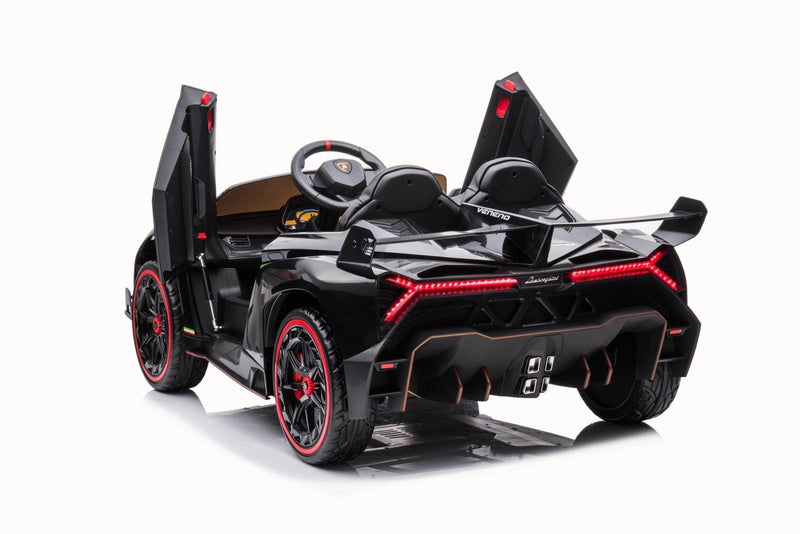 Freddo Toys 24V 4x4 Lamborghini Veneno 2 Seater Ride on Car